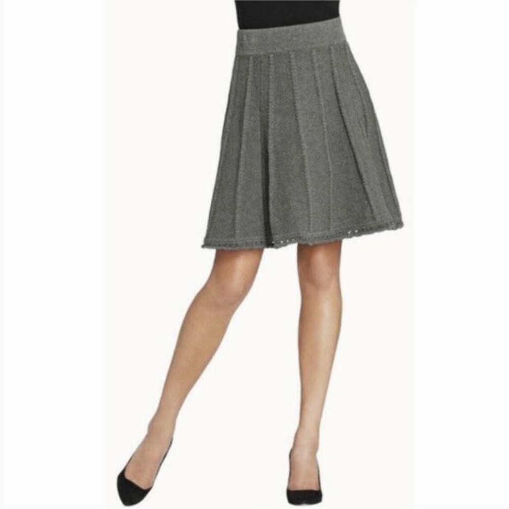 Cabi ~ Gray Femme Knit Skirt